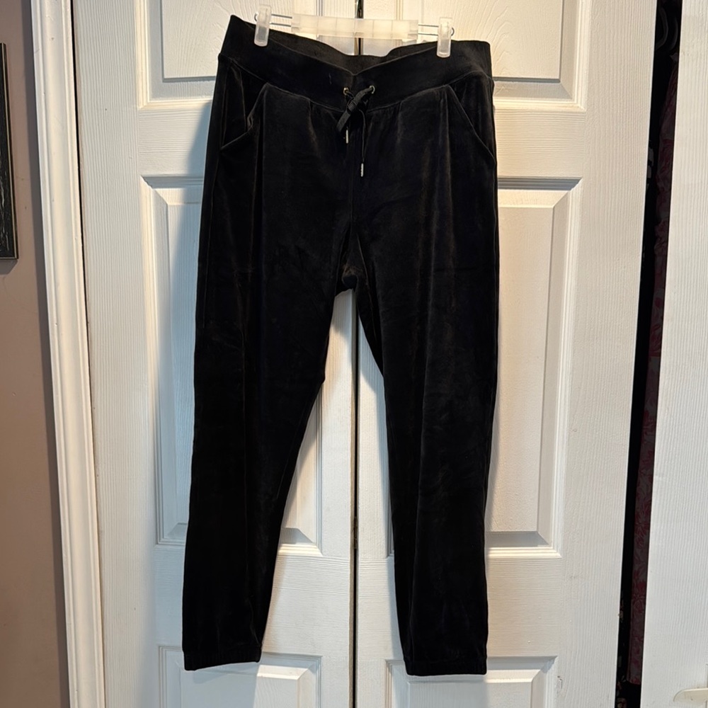 EUC Lilly Pulitzer Black Drawstring Velour Pants L
